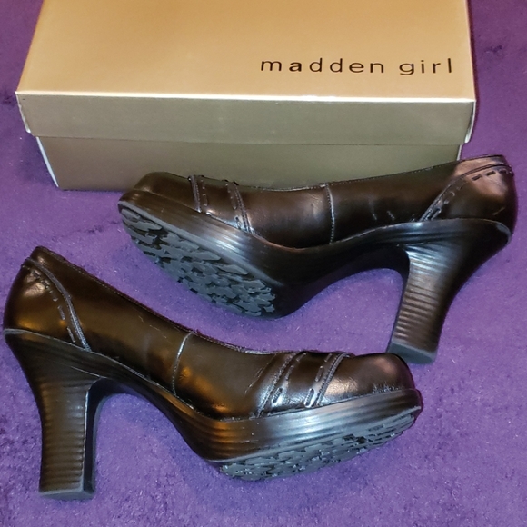MADDEN GIRL Awesome Career Starter Heels - Picture 6 of 8